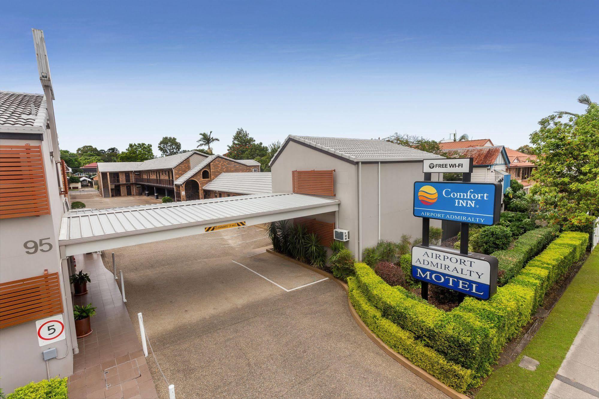 Airport Admiralty Motel Brisbane Exterior photo